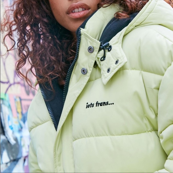 urban outfitter puffer jacket small - Picture 2 of 3